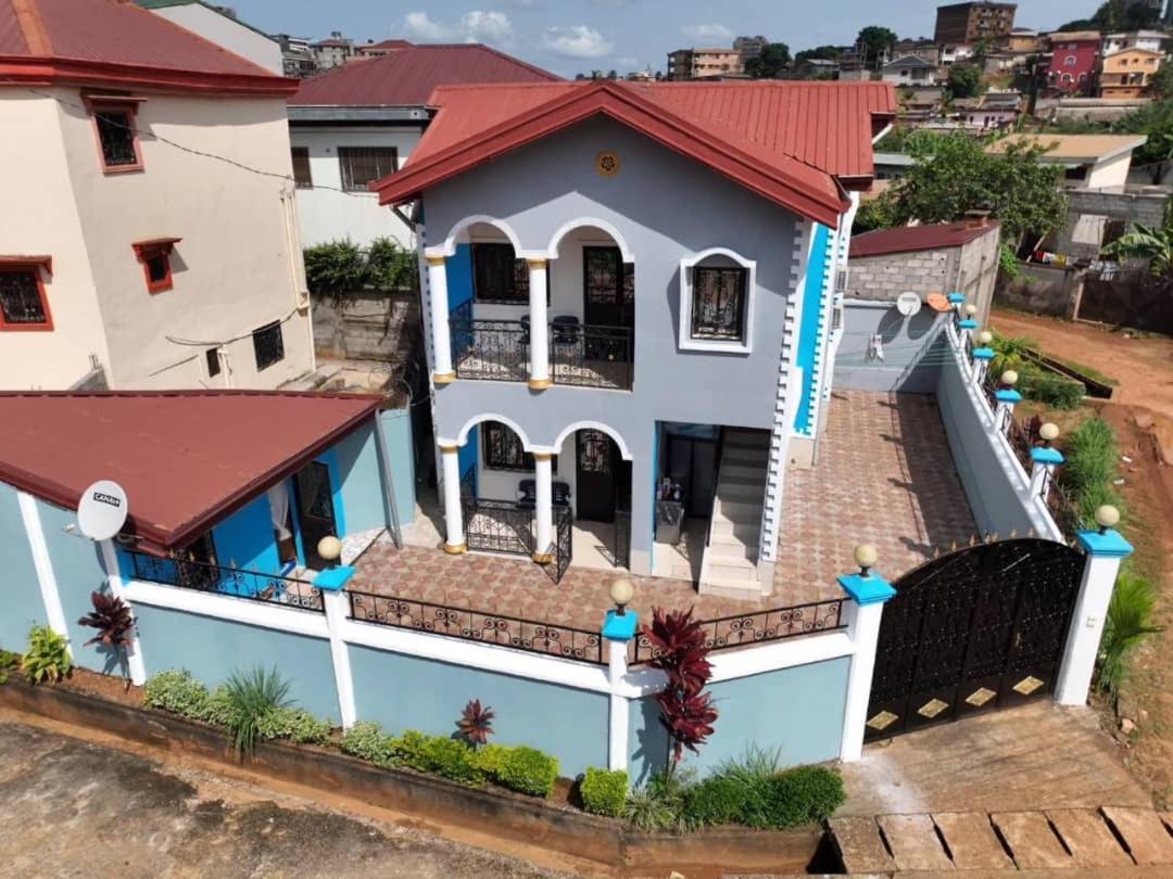 Apparts meublés Tigson Yaoundé Exterior foto